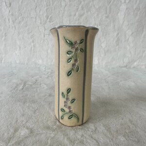 Vintage Vermont Mountain Meadows Pottery Bud Vase